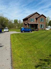 3454 Murphy Road, Newfane, NY 14108