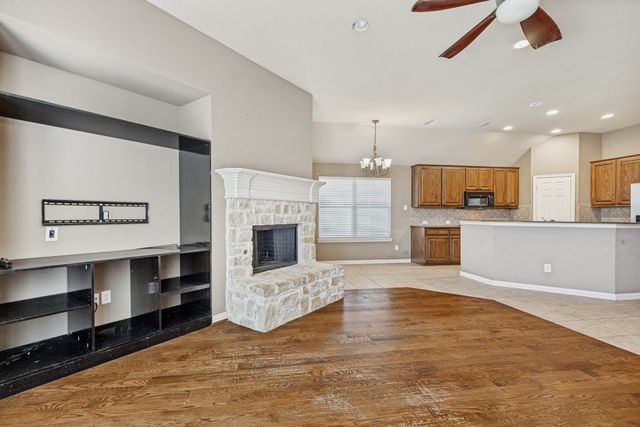 5405 Hampshire Drive, Mckinney, TX 75070