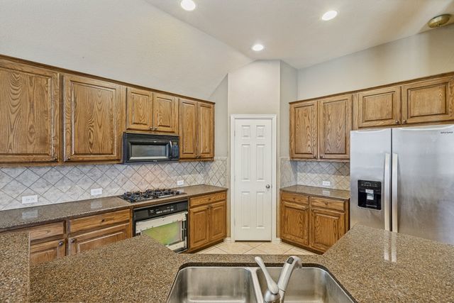 5405 Hampshire Drive, Mckinney, TX 75070