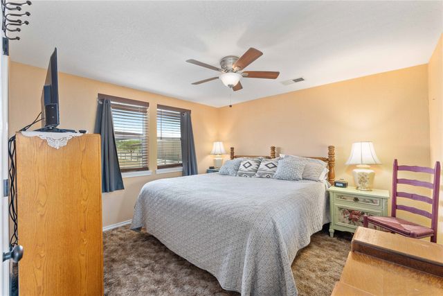 185 Lakeview Drive, Coleman, TX 76834