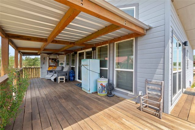 185 Lakeview Drive, Coleman, TX 76834