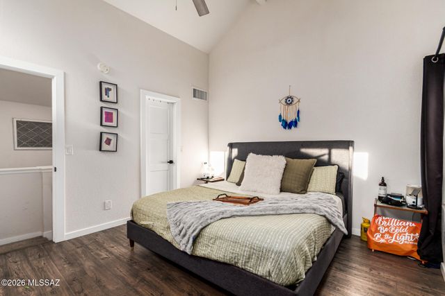 1433 W Calle Plomo, Tucson, AZ 85745