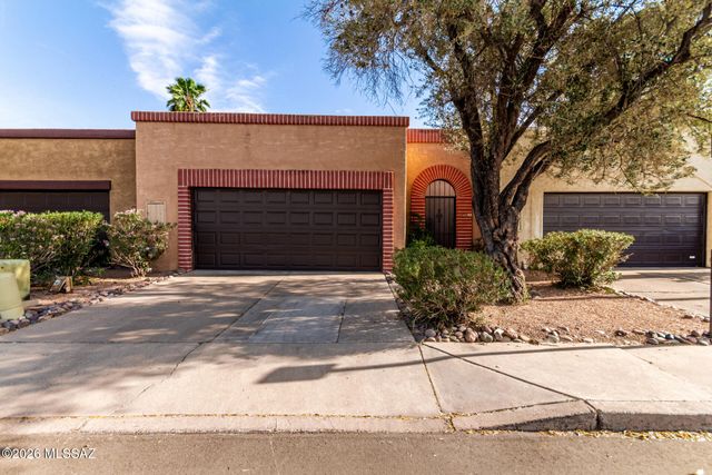 1433 W Calle Plomo, Tucson, AZ 85745
