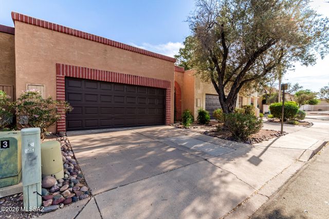 1433 W Calle Plomo, Tucson, AZ 85745