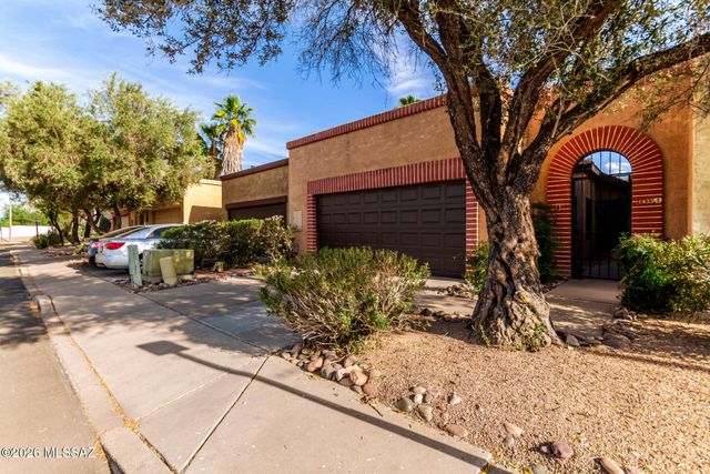 1433 W Calle Plomo, Tucson, AZ 85745