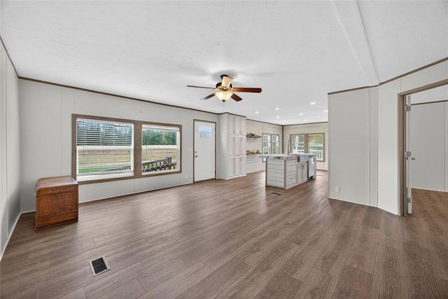 2659 JACKSONVILLE Road, Tallapoosa, GA 30176