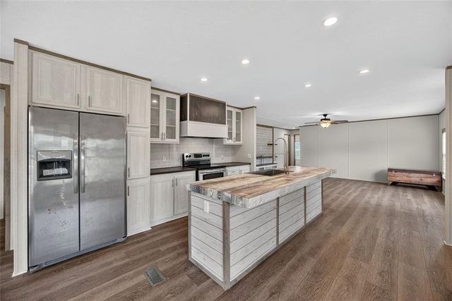 2659 JACKSONVILLE Road, Tallapoosa, GA 30176