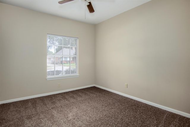 15118 Greenleaf Lane, Houston, TX 77062