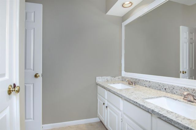 15118 Greenleaf Lane, Houston, TX 77062