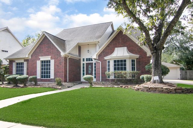 15118 Greenleaf Lane, Houston, TX 77062