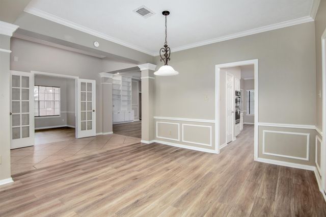 15118 Greenleaf Lane, Houston, TX 77062
