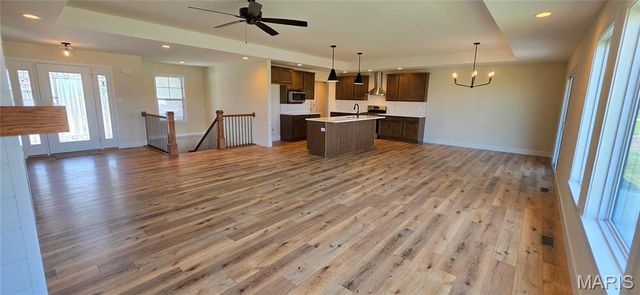 304 Rumsfeld Drive, Troy, IL 62294