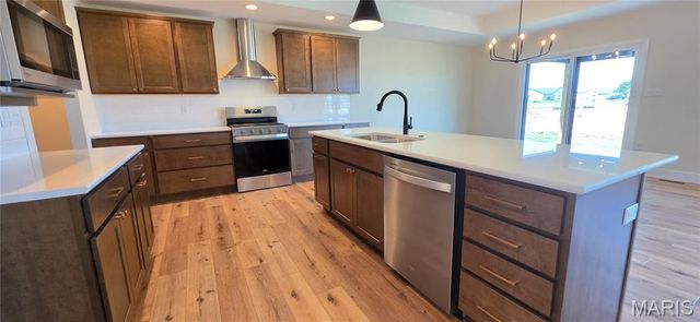 304 Rumsfeld Drive, Troy, IL 62294
