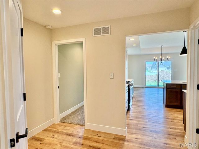 304 Rumsfeld Drive, Troy, IL 62294