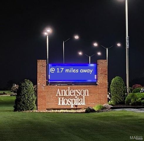 304 Rumsfeld Drive, Troy, IL 62294