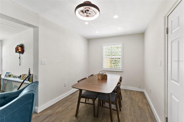 163 SUNWAY AVENUE, Sarasota, FL 34237