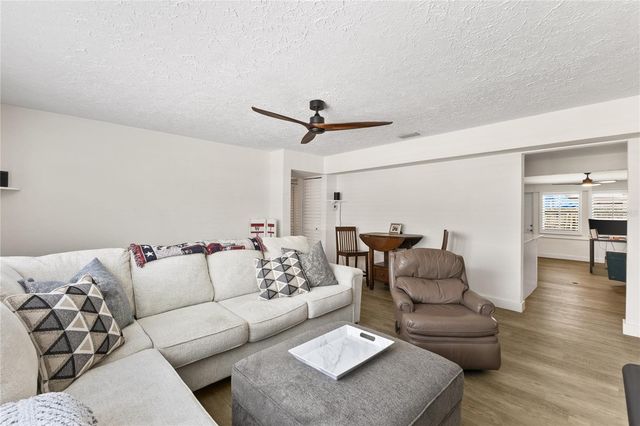 163 SUNWAY AVENUE, Sarasota, FL 34237