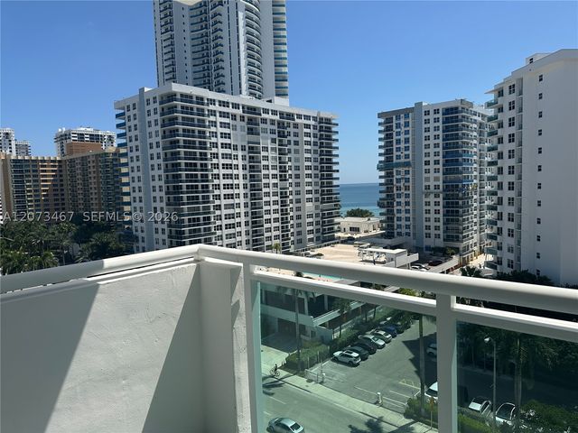 3000 S Ocean Dr 922, Hollywood, FL 33019