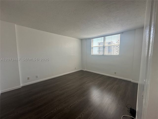3000 S Ocean Dr 922, Hollywood, FL 33019