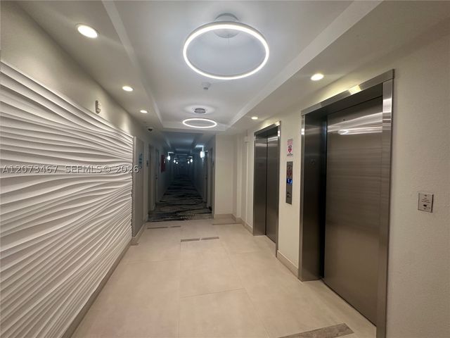 3000 S Ocean Dr 922, Hollywood, FL 33019