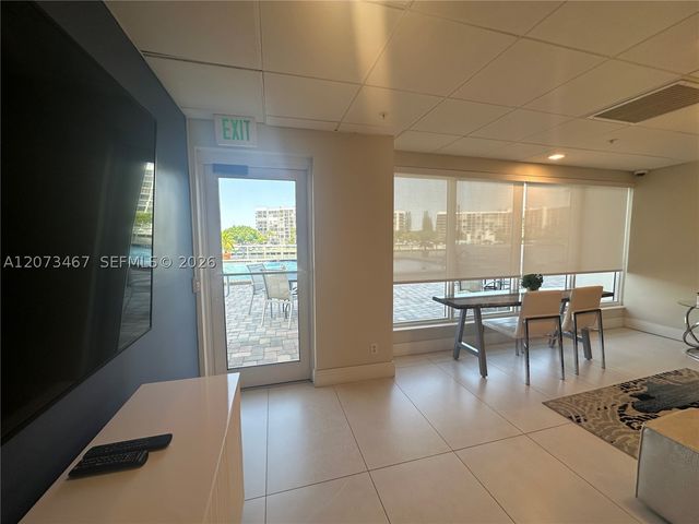 3000 S Ocean Dr 922, Hollywood, FL 33019