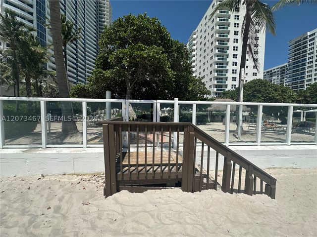 3000 S Ocean Dr 922, Hollywood, FL 33019