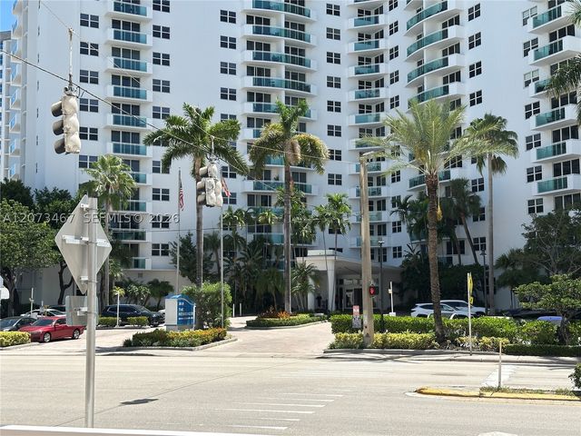 3000 S Ocean Dr 922, Hollywood, FL 33019