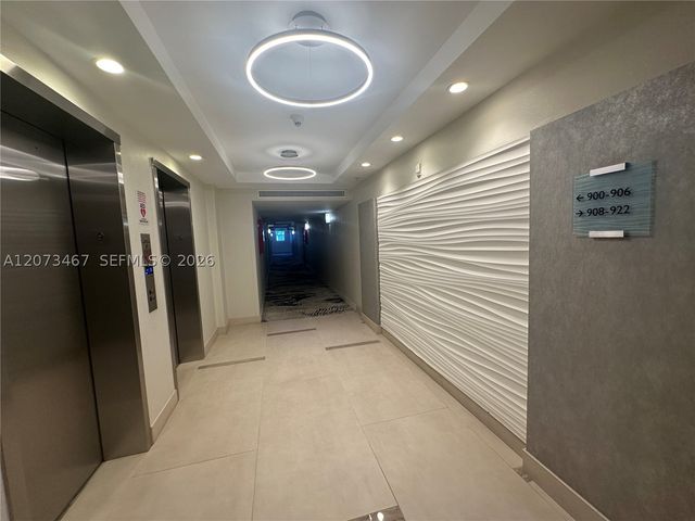 3000 S Ocean Dr 922, Hollywood, FL 33019