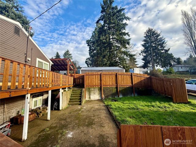 30524 8TH Avenue SW, Federal Way, WA 98023