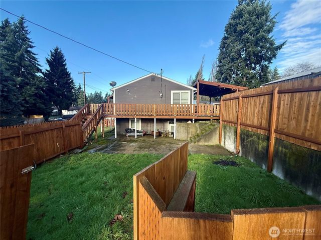 30524 8TH Avenue SW, Federal Way, WA 98023