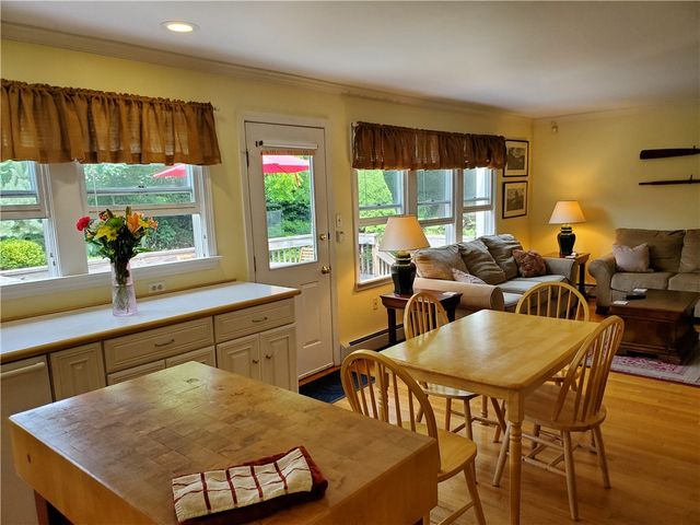 4 Key Court, Newport, RI 02840