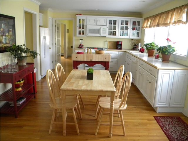 4 Key Court, Newport, RI 02840