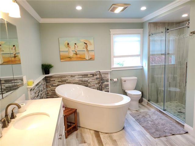 4 Key Court, Newport, RI 02840