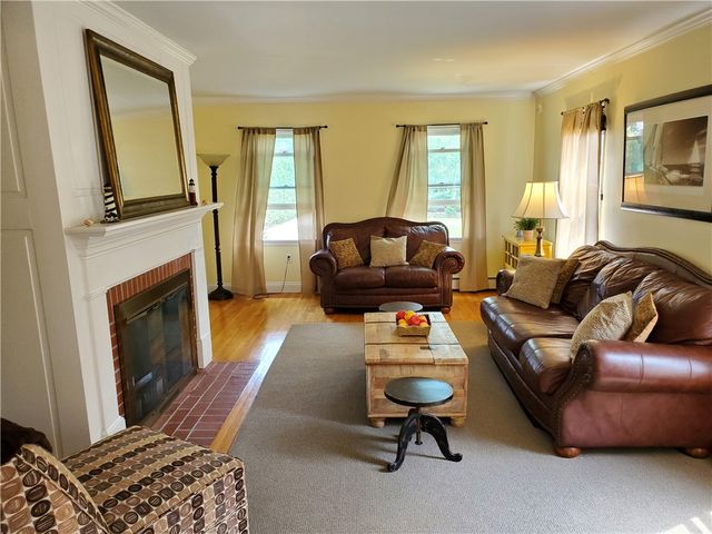4 Key Court, Newport, RI 02840