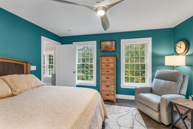 3 Batchelder Lane, Hampton Falls, NH 03844