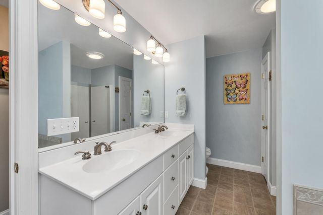 3 Batchelder Lane, Hampton Falls, NH 03844