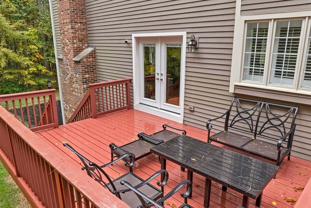 3 Batchelder Lane, Hampton Falls, NH 03844
