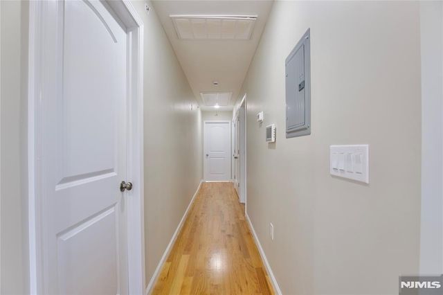 32 Garibaldi Avenue 3, Newark, NJ 07114