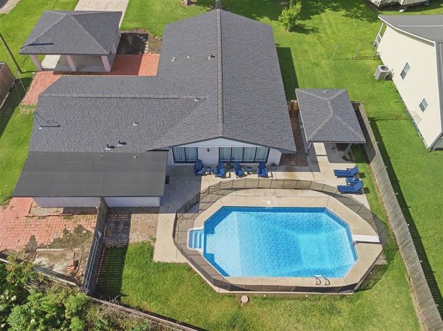 900 Contraband Lane, Lake Charles, LA 70605