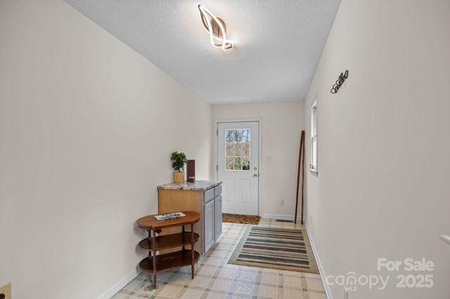 73 The Old Run None, Fairview, NC 28730