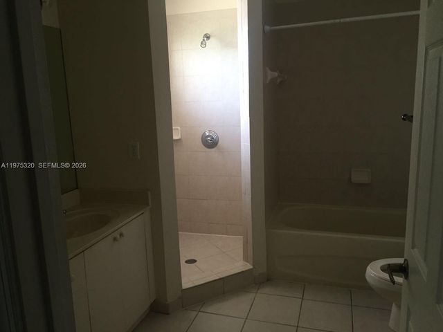 13950 SW 260th St 101, Homestead, FL 33032