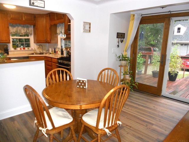 8239 Garbor Drive, Warren, MI 48093