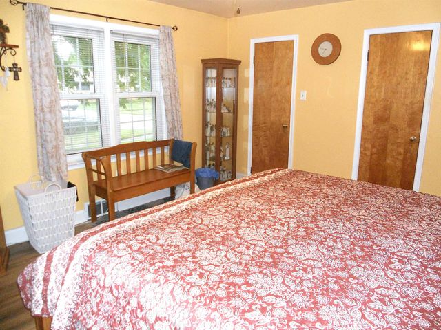 8239 Garbor Drive, Warren, MI 48093