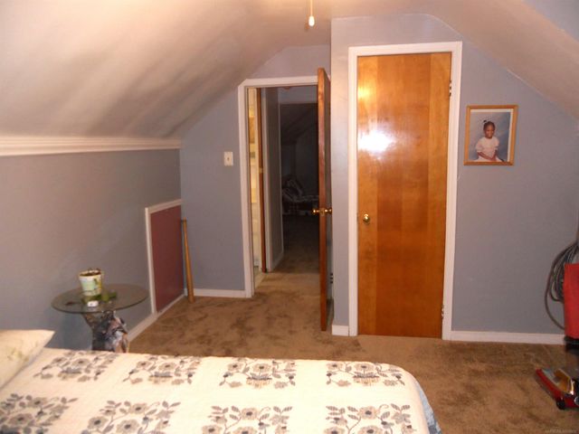 8239 Garbor Drive, Warren, MI 48093