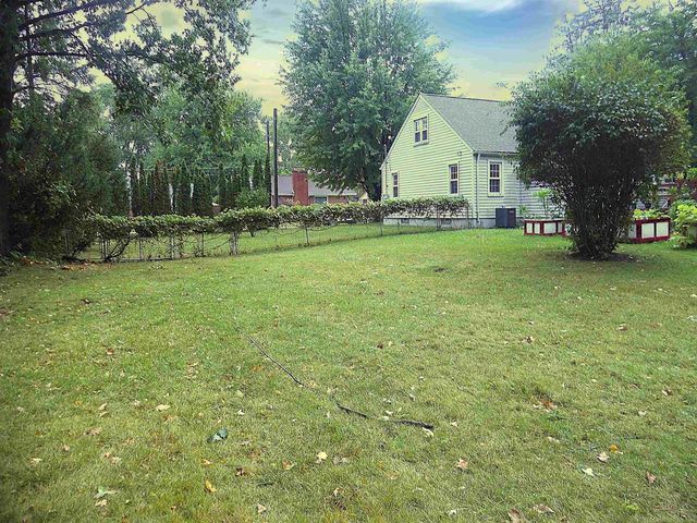 8239 Garbor Drive, Warren, MI 48093