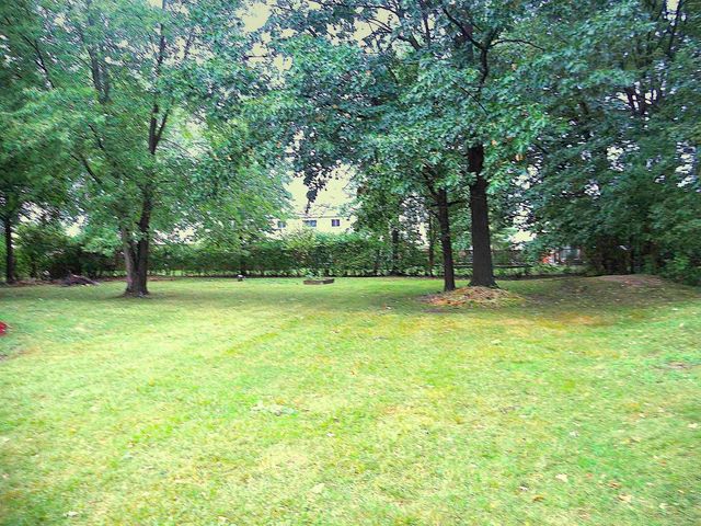 8239 Garbor Drive, Warren, MI 48093