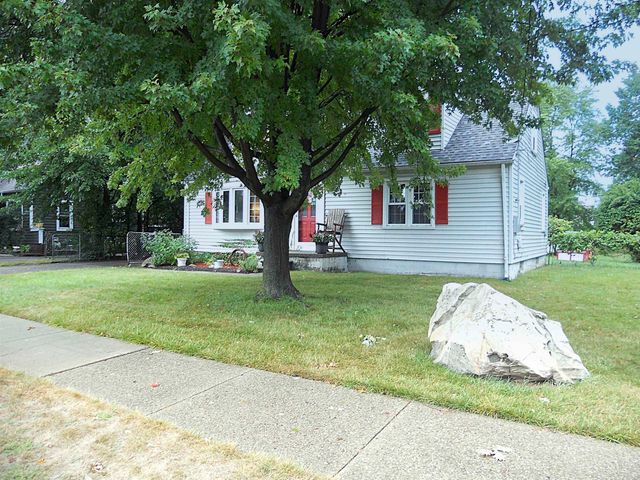 8239 Garbor Drive, Warren, MI 48093