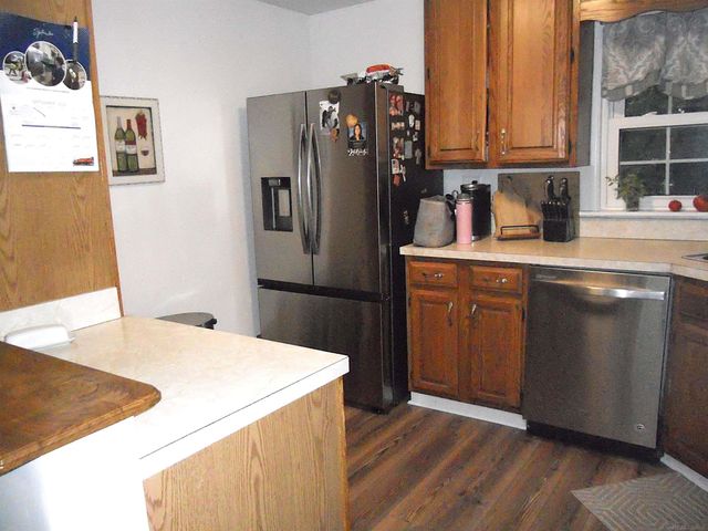 8239 Garbor Drive, Warren, MI 48093