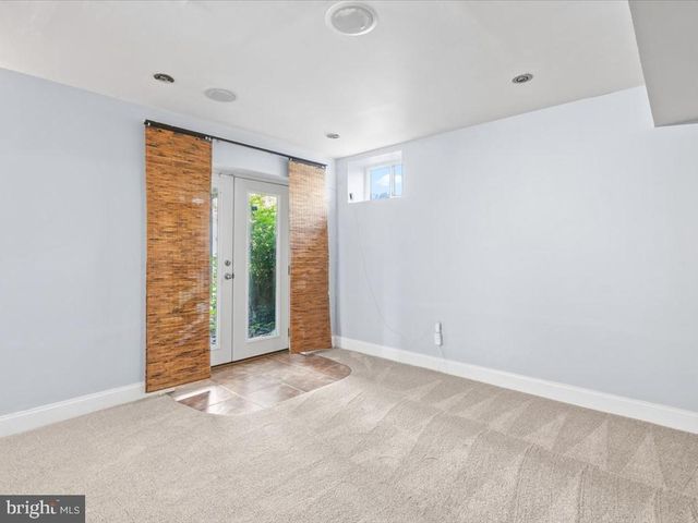2502 18TH ST NE, Washington, DC 20018