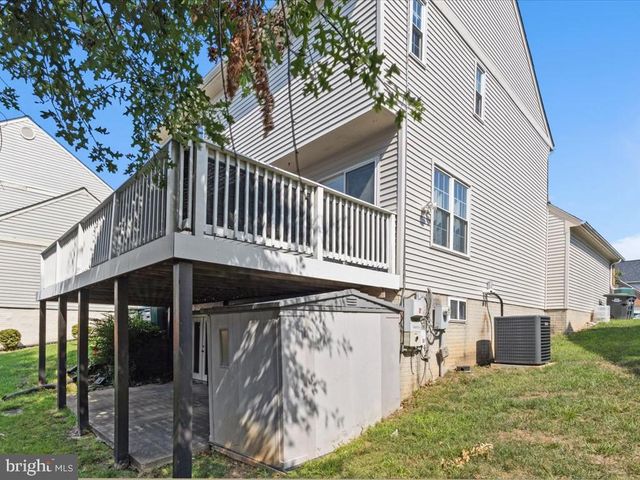 2502 18TH ST NE, Washington, DC 20018